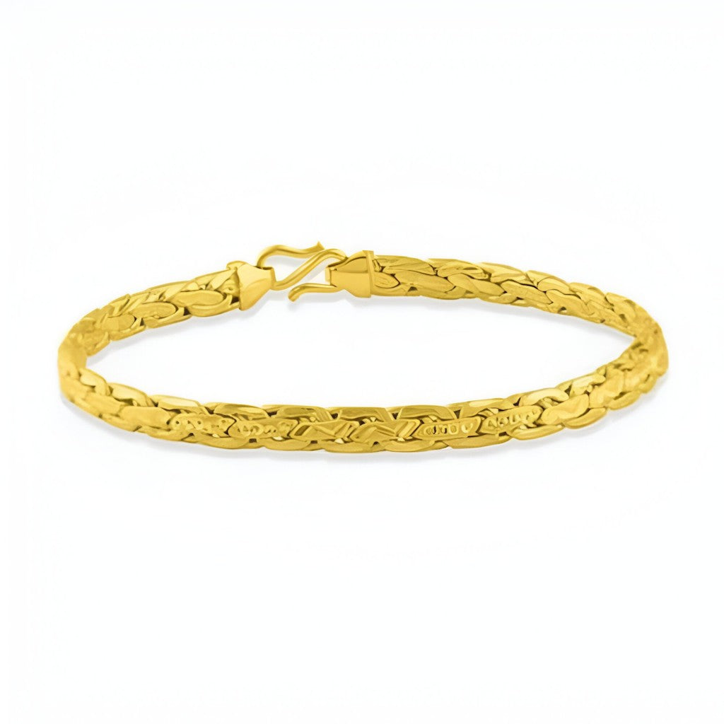 Women's Beautifull Stylish Gold Bracelet Size 10X9X4 CM Color Gold